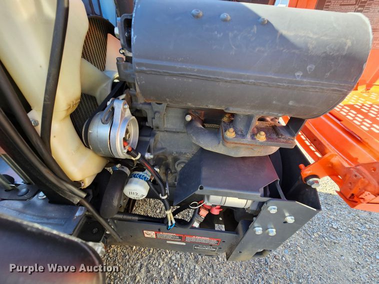 image for item MI9464 2017 Kubota ZD1211L  ZTR lawn mower