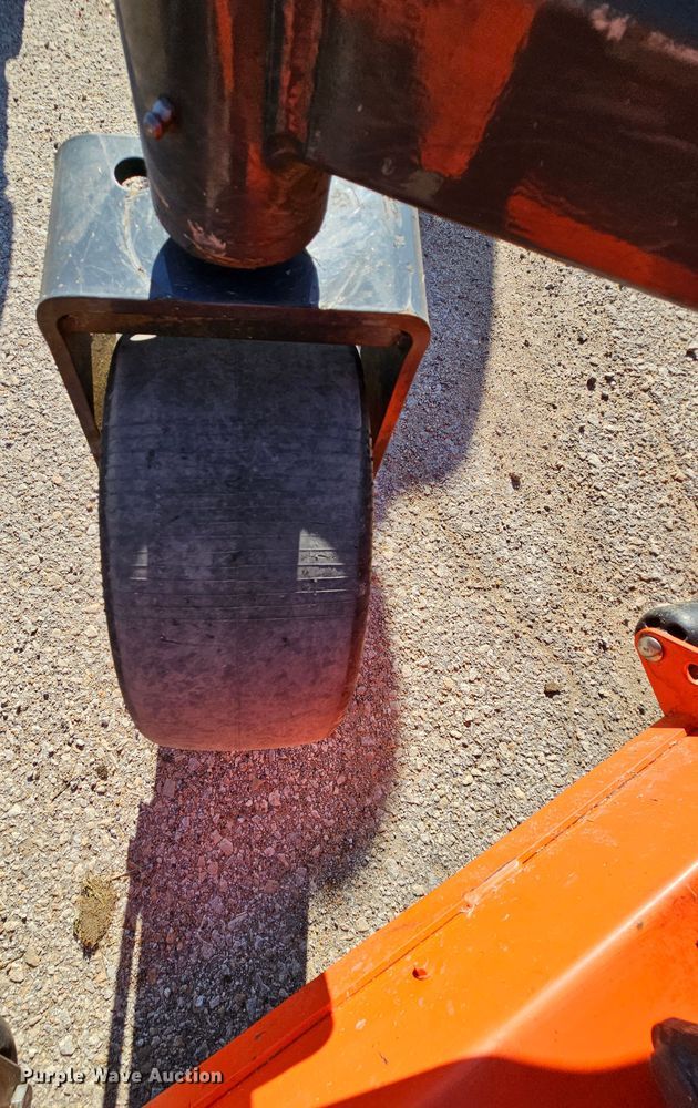 image for item MI9464 2017 Kubota ZD1211L  ZTR lawn mower