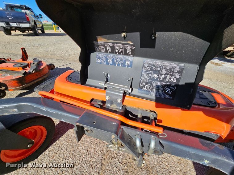 image for item MI9464 2017 Kubota ZD1211L  ZTR lawn mower