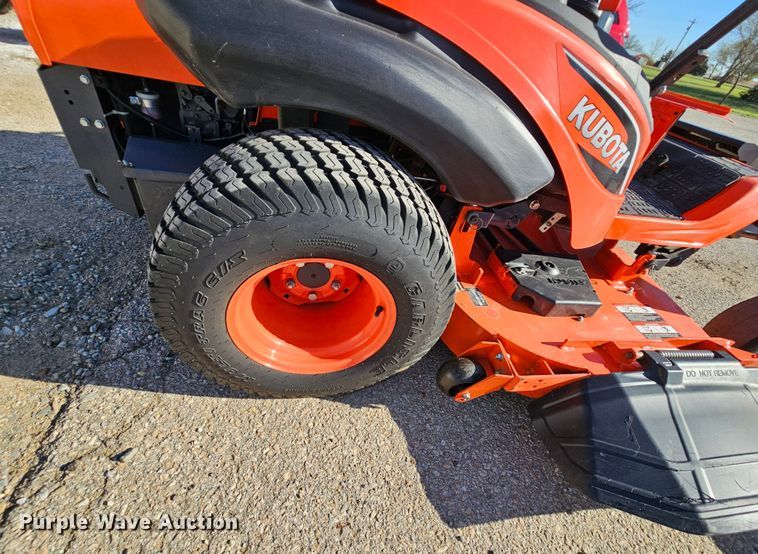 image for item MI9464 2017 Kubota ZD1211L  ZTR lawn mower