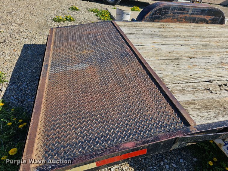 image for item MI9465 1993 Starlite 82185CR  utility trailer