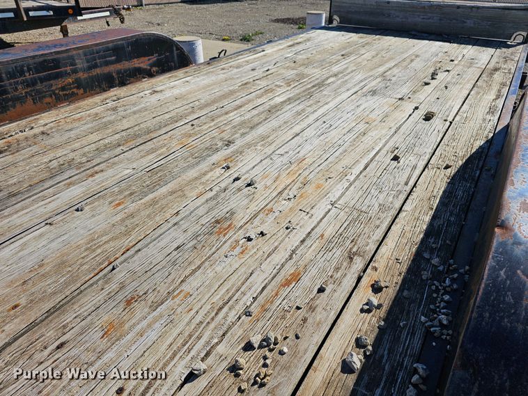 image for item MI9465 1993 Starlite 82185CR  utility trailer