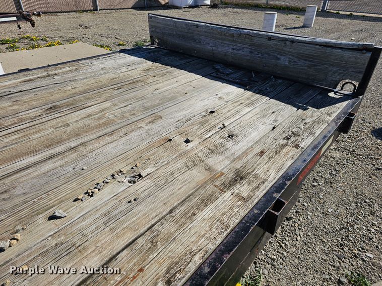 image for item MI9465 1993 Starlite 82185CR  utility trailer