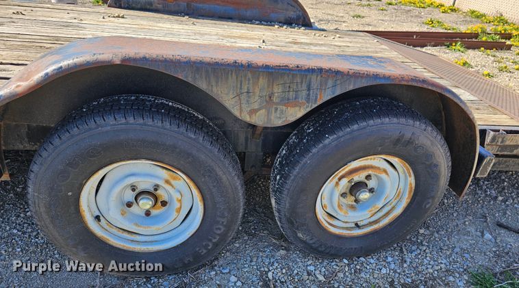 image for item MI9465 1993 Starlite 82185CR  utility trailer