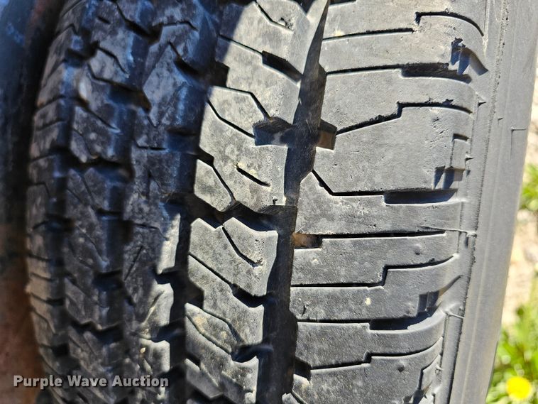 image for item MI9465 1993 Starlite 82185CR  utility trailer