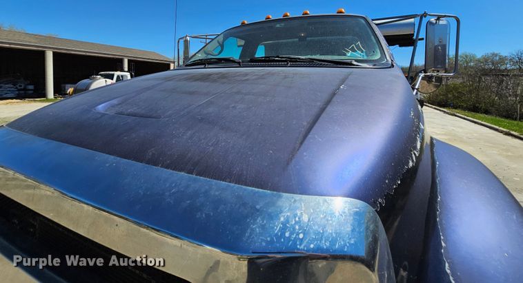 image for item MI9467 2007 Ford F650 Super Duty  hook lift truck