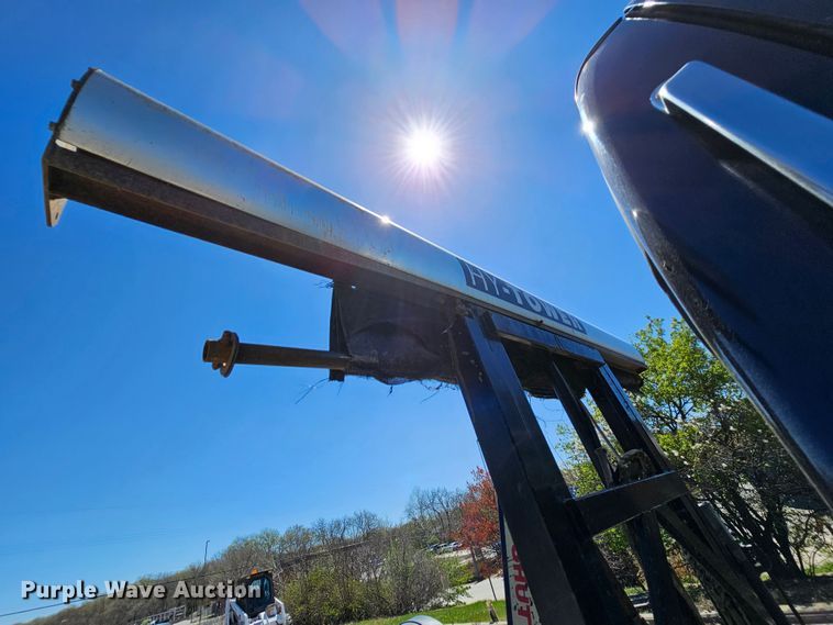 image for item MI9467 2007 Ford F650 Super Duty  hook lift truck