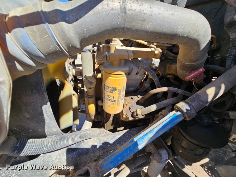 image for item MI9467 2007 Ford F650 Super Duty  hook lift truck