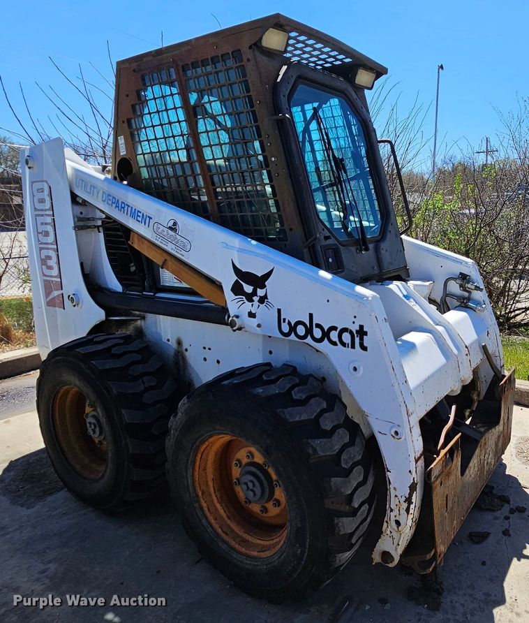 image for item MI9469 1996 Bobcat 853  skid steer loader