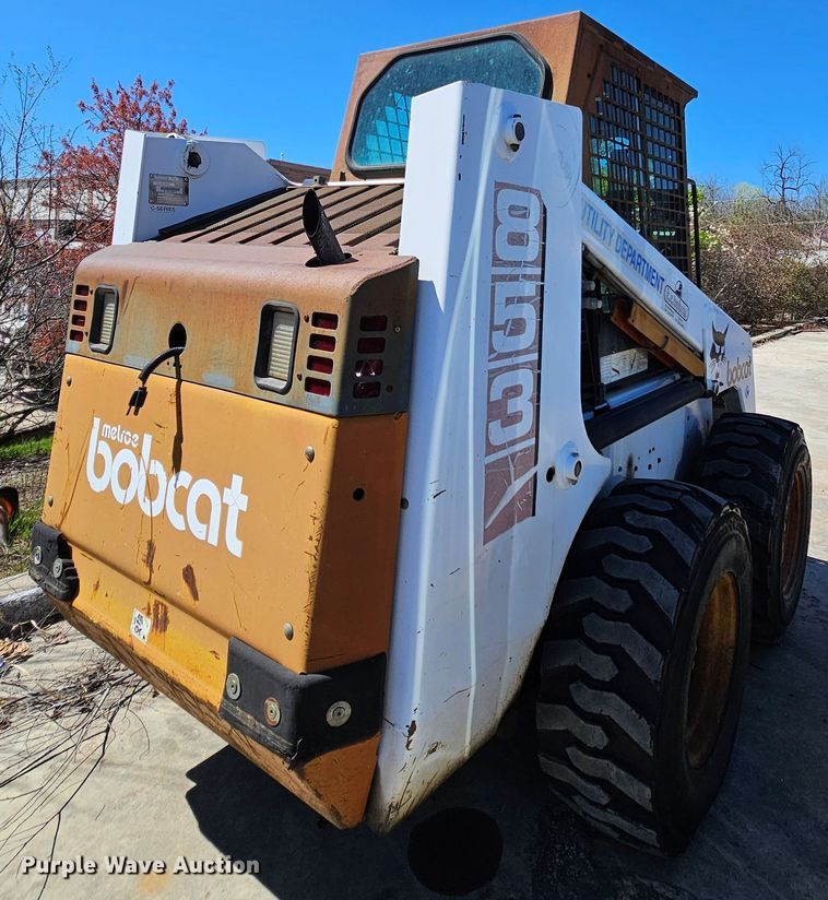 image for item MI9469 1996 Bobcat 853  skid steer loader