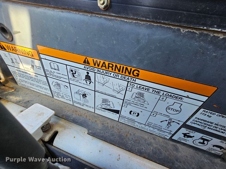 image for item MI9469 1996 Bobcat 853  skid steer loader