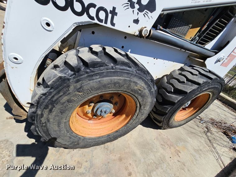 image for item MI9469 1996 Bobcat 853  skid steer loader