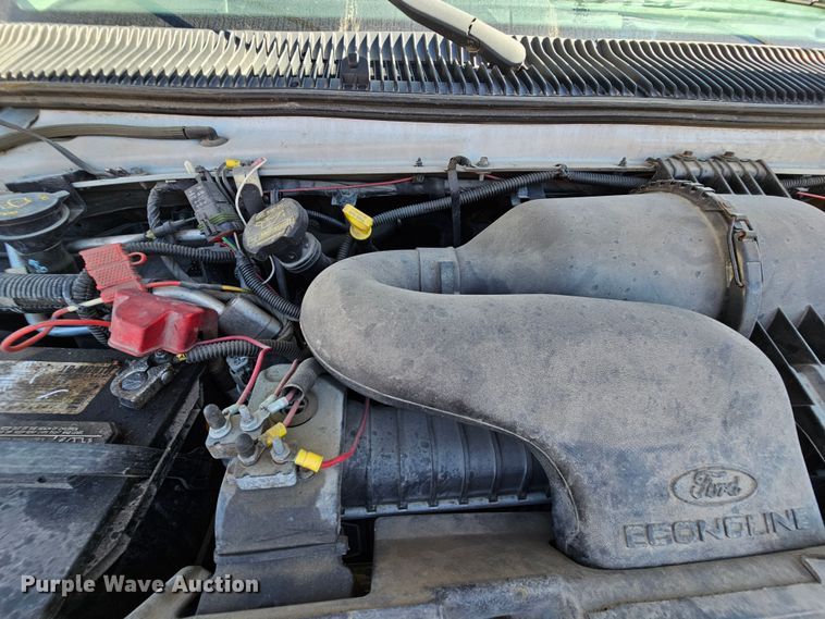 image for item MI9470 2011 Ford E250  animal control van