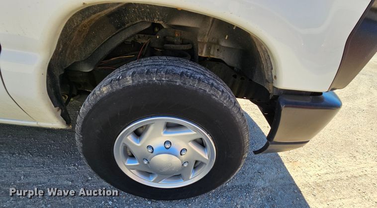 image for item MI9470 2011 Ford E250  animal control van