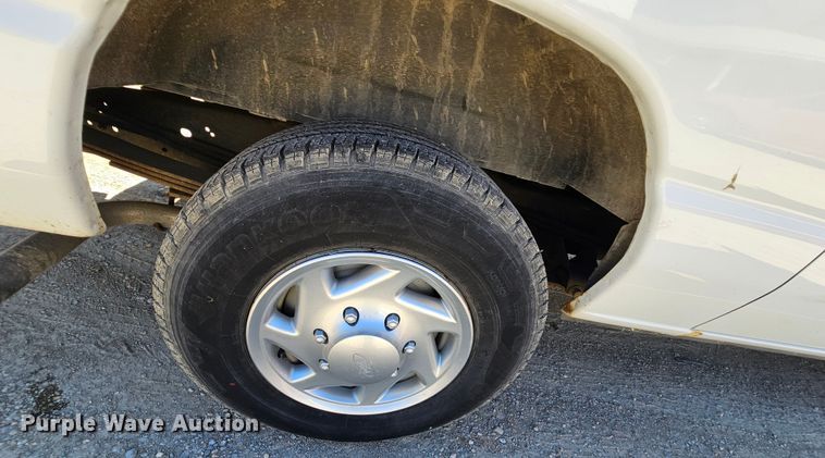 image for item MI9470 2011 Ford E250  animal control van