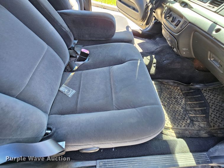 image for item MI9472 2009 Ford Crown Victoria Police Interceptor