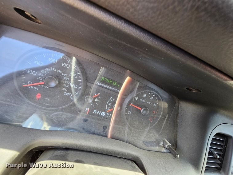 image for item MI9472 2009 Ford Crown Victoria Police Interceptor