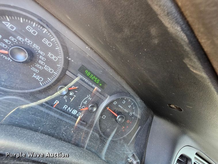 image for item MI9473 2008 Ford Crown Victoria Police Interceptor