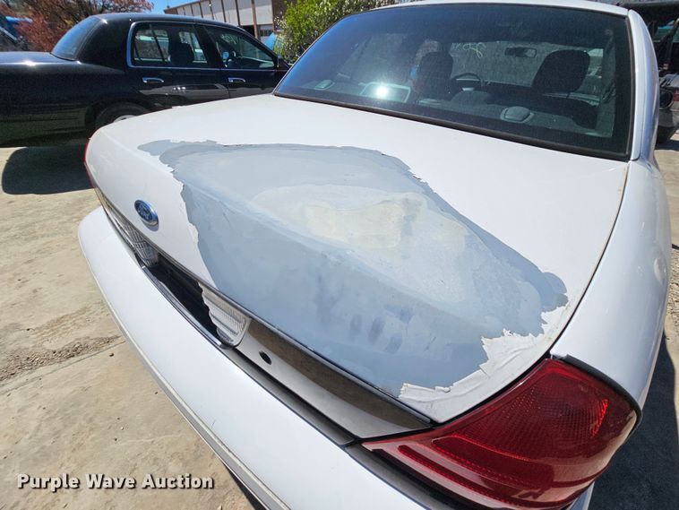 image for item MI9473 2008 Ford Crown Victoria Police Interceptor