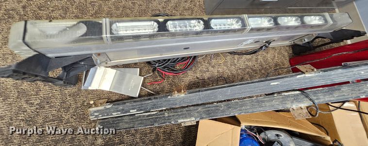 image for item MI9488 Emergency vehicle equipment