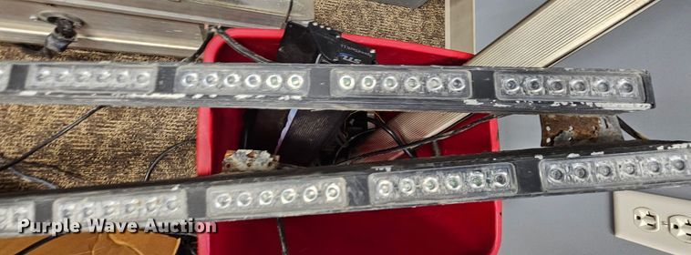 image for item MI9488 Emergency vehicle equipment