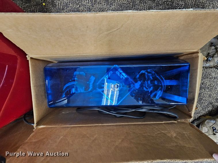 image for item MI9488 Emergency vehicle equipment