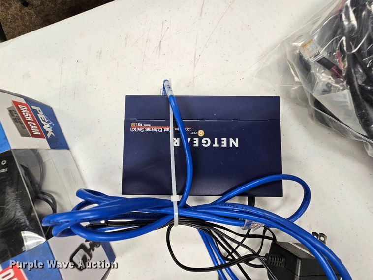 image for item MI9495 Emergency vehicle equipment