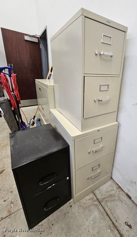 image for item MI9500 (4) file cabinets