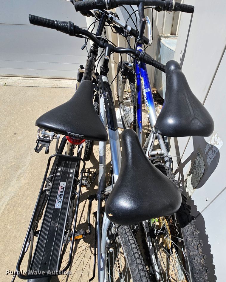 image for item MI9501 (3) bicycles