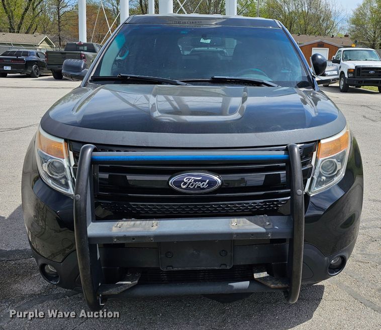 image for item MI9502 2013 Ford Explorer Police Interceptor  SUV