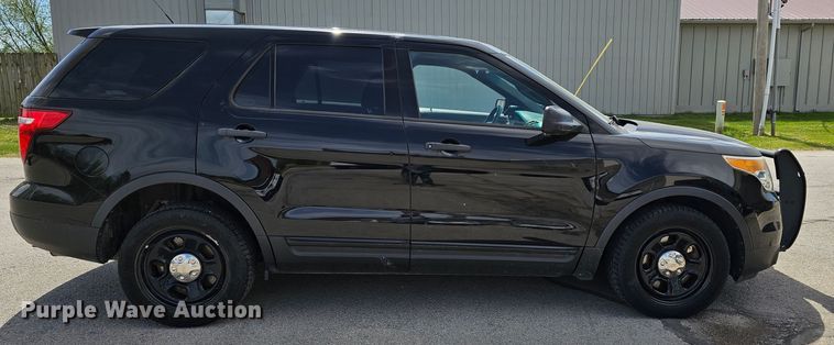 image for item MI9502 2013 Ford Explorer Police Interceptor  SUV