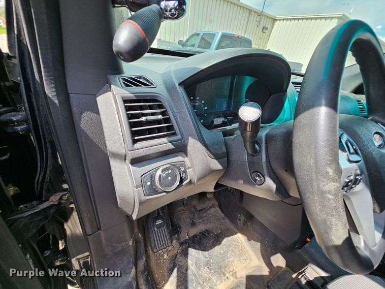 image for item MI9502 2013 Ford Explorer Police Interceptor  SUV