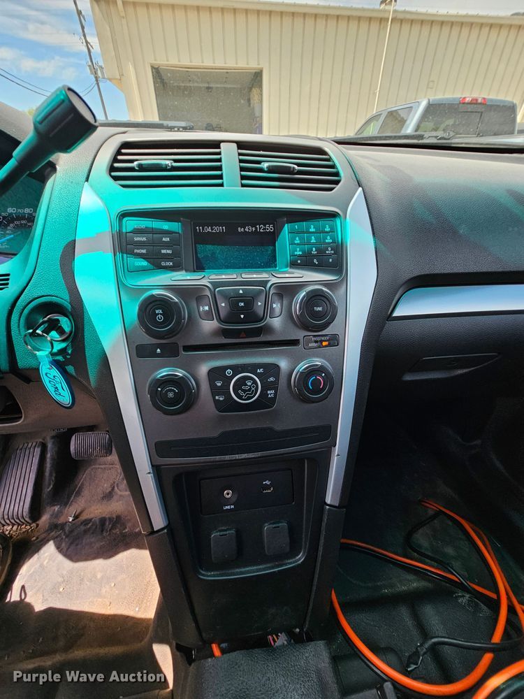 image for item MI9502 2013 Ford Explorer Police Interceptor  SUV