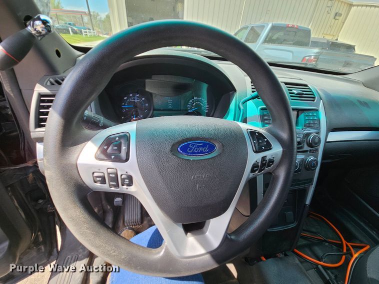 image for item MI9502 2013 Ford Explorer Police Interceptor  SUV