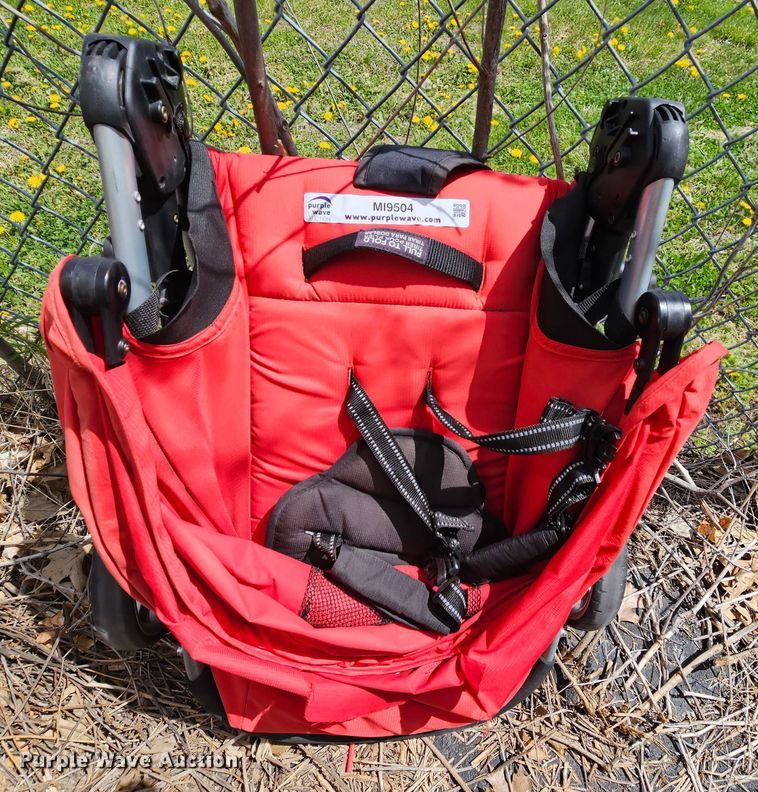 image for item MI9504 Britax stroller