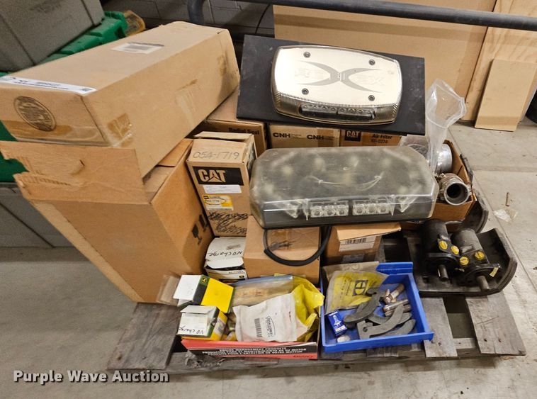 image for item MI9523 Truck parts and accessories