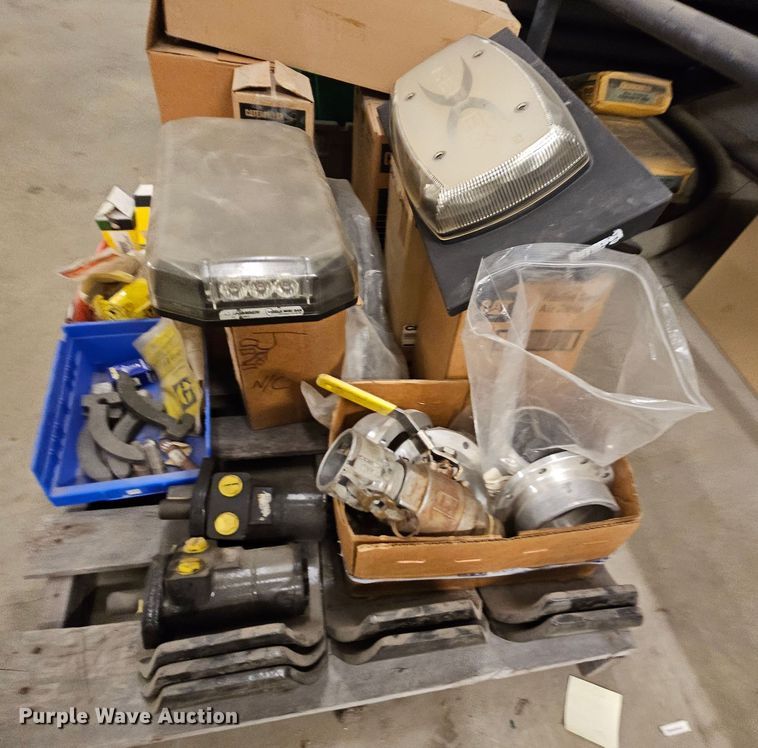 image for item MI9523 Truck parts and accessories