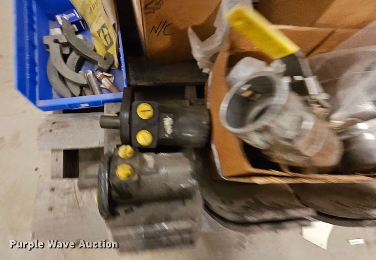 image for item MI9523 Truck parts and accessories