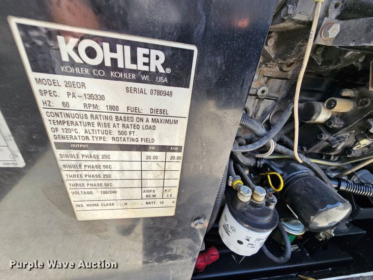 image for item MI9524 2004 Freightliner MT55  mobile command center