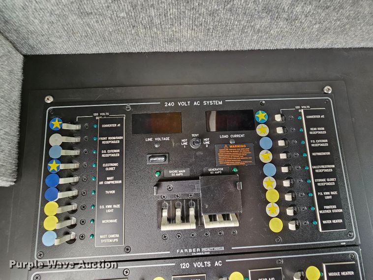 image for item MI9524 2004 Freightliner MT55  mobile command center