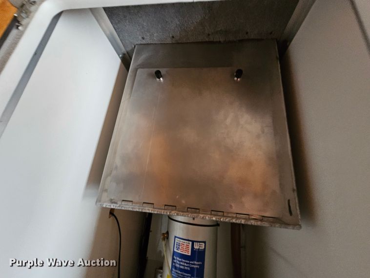 image for item MI9524 2004 Freightliner MT55  mobile command center