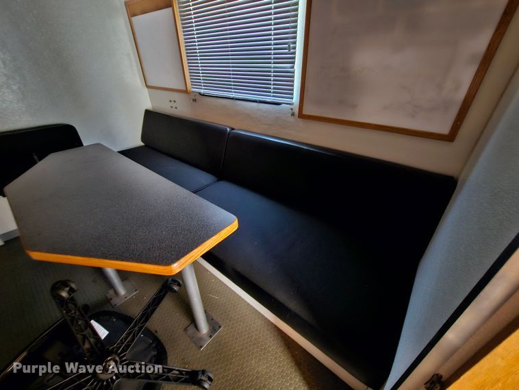 image for item MI9524 2004 Freightliner MT55  mobile command center