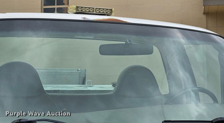 image for item MI9526 2003 Ford F350 Super Duty XL  pickup truck