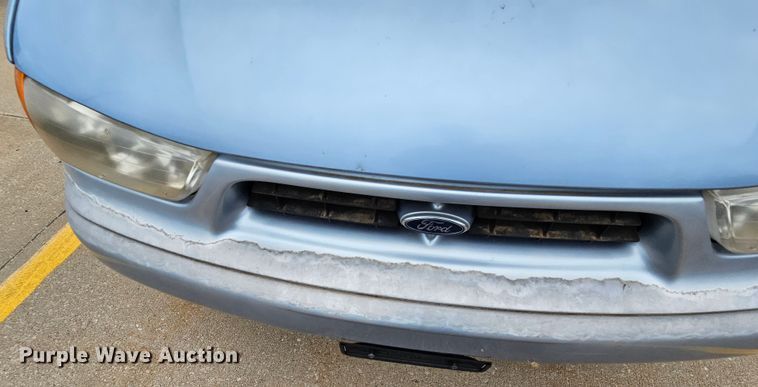 image for item MI9528 1998 Ford Windstar  van