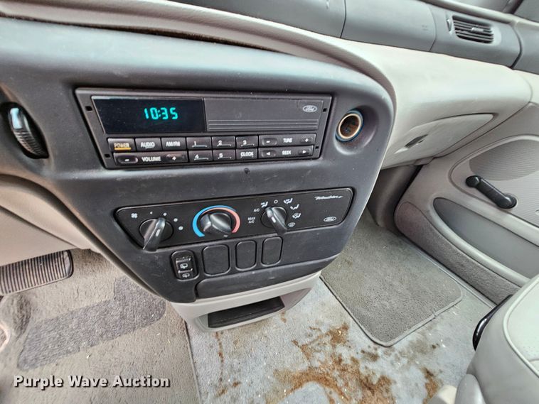 image for item MI9528 1998 Ford Windstar  van