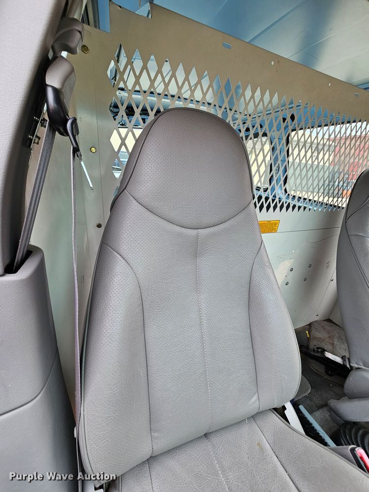 image for item MI9528 1998 Ford Windstar  van