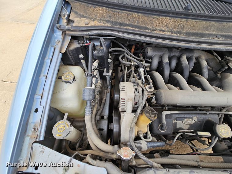 image for item MI9528 1998 Ford Windstar  van