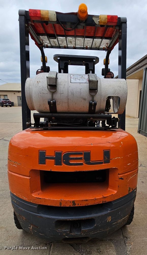 image for item MI9529 Heli H2000  forklift