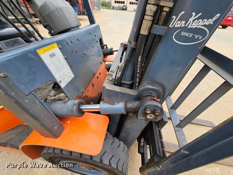 image for item MI9529 Heli H2000  forklift