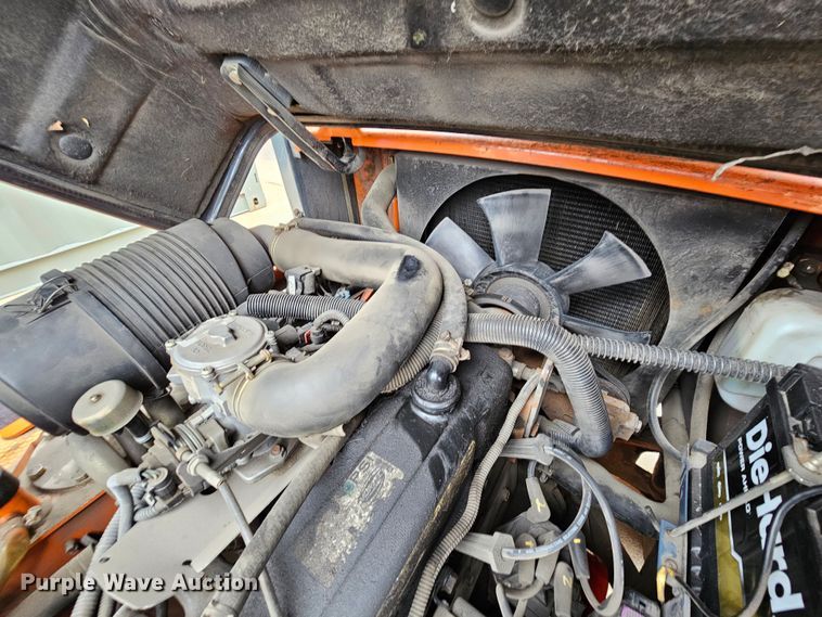 image for item MI9529 Heli H2000  forklift